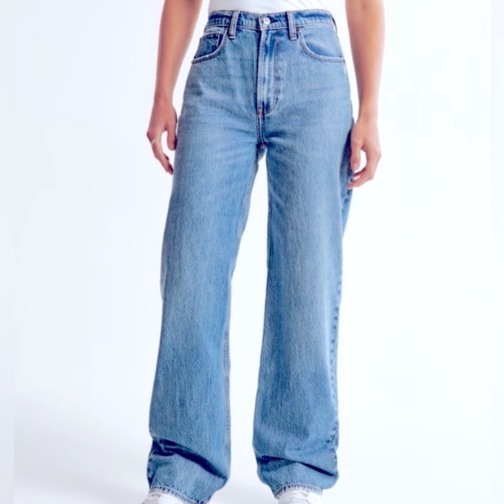 Abercrombie & Fitch Women's High Rise Jeans - Light Blue
